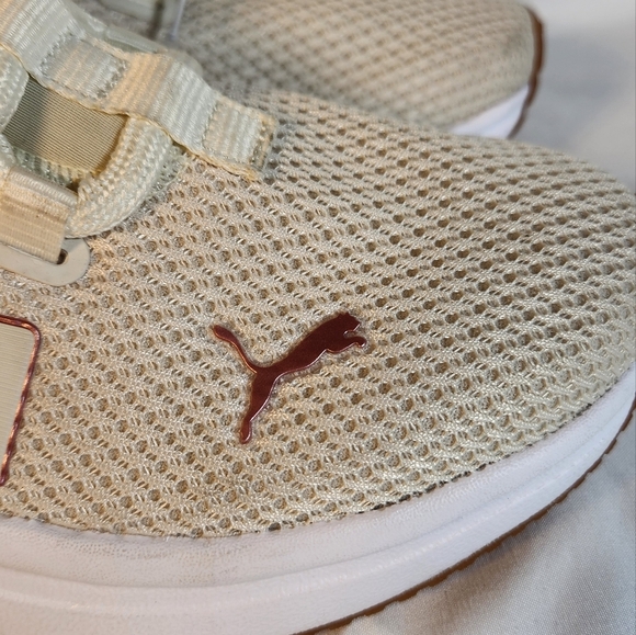 Vntg PUMA WOMENS SOFTRIDE SOPHIA COMFORT WALKING AND RUNNING SHOE SZ 7 - Picture 5 of 15